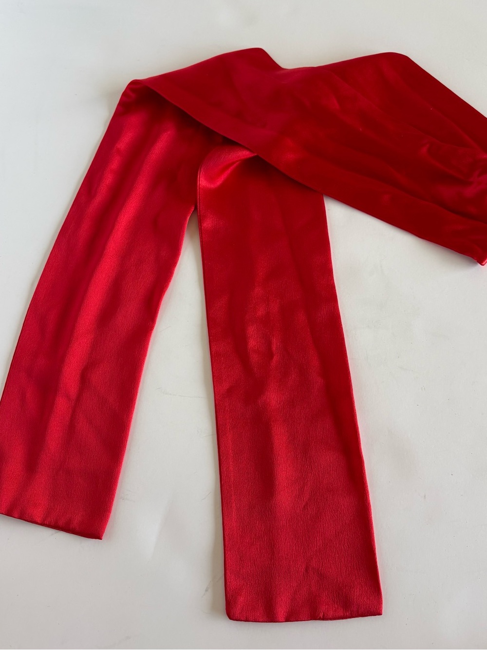 Vintage Ungaro Couture Silk Cream Floral Tie-Neck Blouse w/ Red Accents - Picture 10 of 15